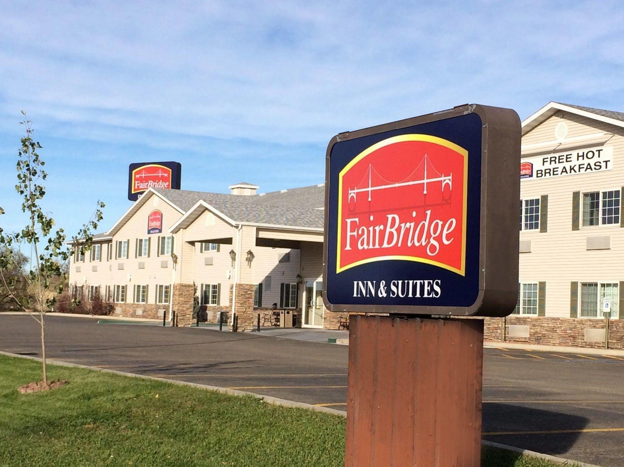 Fairbridge Inn And Suites - Miles City Ngoại thất bức ảnh